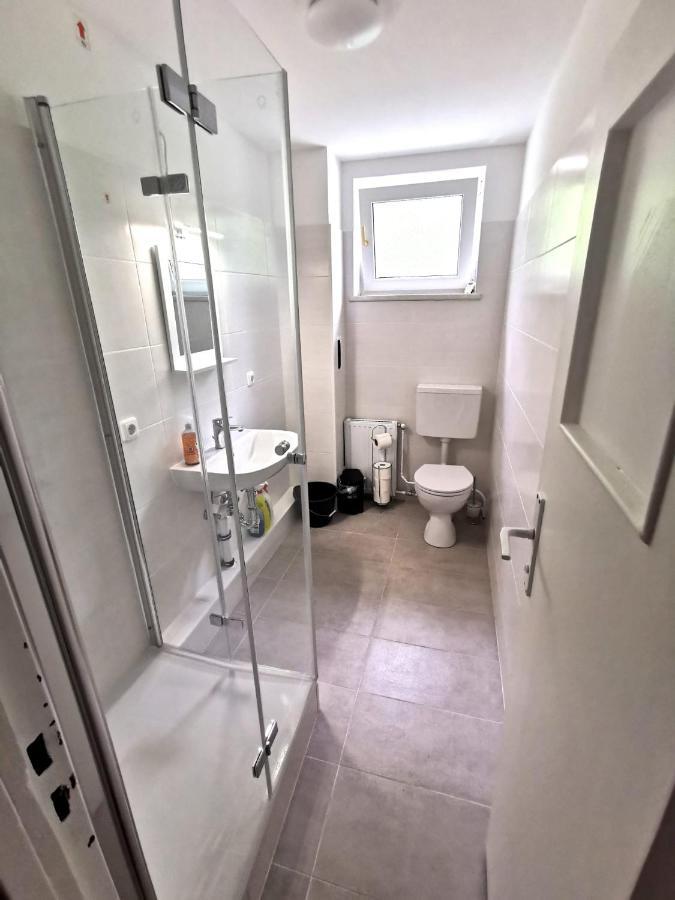 Monteurzimmer Berlin Neukoelln Экстерьер фото